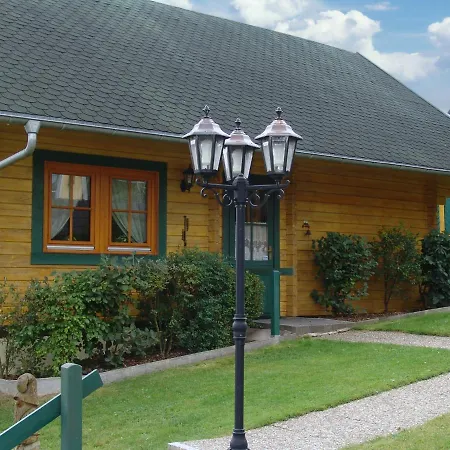 Der Fuchsbau - 3 Separate Blockhaeuser - Ruhige Lage - 50m Bis Zum Wald - Eingezaeunter Garten *