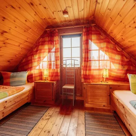 Der Fuchsbau - 3 Separate Blockhäuser - Ruhige Lage - 50m Bis Zum Wald - Eingezäunter Garten Ferienhaus