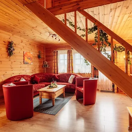 Der Fuchsbau - 3 Separate Blockhaeuser - Ruhige Lage - 50m Bis Zum Wald - Eingezaeunter Garten