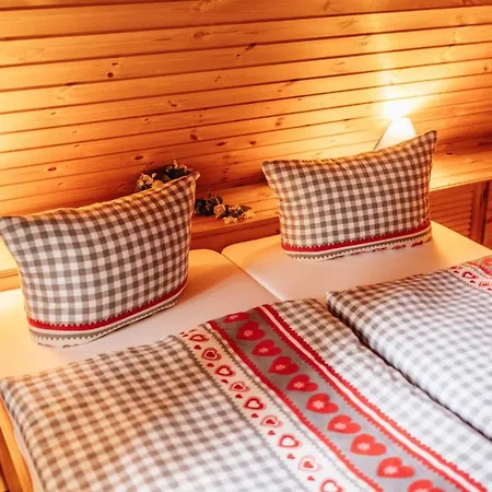 Der Fuchsbau - 3 Separate Blockhaeuser - Ruhige Lage - 50m Bis Zum Wald - Eingezaeunter Garten Bad Sachsa