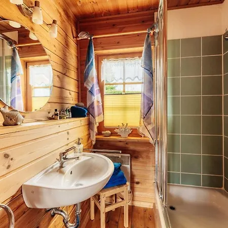 Prázdninový dům Der Fuchsbau - 3 Separate Blockhaeuser - Ruhige Lage - 50m Bis Zum Wald - Eingezaeunter Garten Bad Sachsa