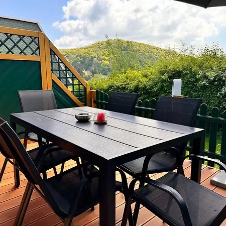 Prázdninový dům Der Fuchsbau - 3 Separate Blockhaeuser - Ruhige Lage - 50m Bis Zum Wald - Eingezaeunter Garten Bad Sachsa
