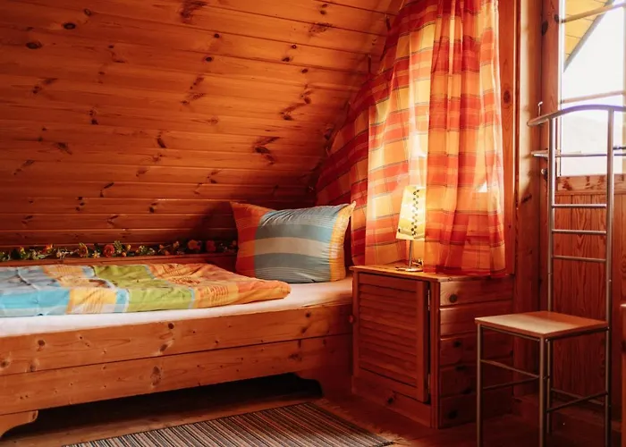 Der Fuchsbau - 3 Separate Blockhaeuser - Ruhige Lage - 50m Bis Zum Wald - Eingezaeunter Garten Holiday home